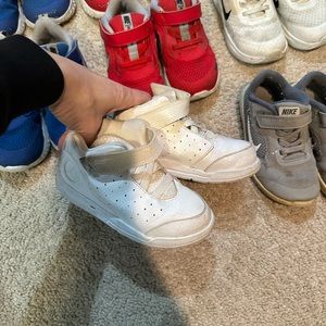 3 pairs of Nike toddler boys size 9 sneakers